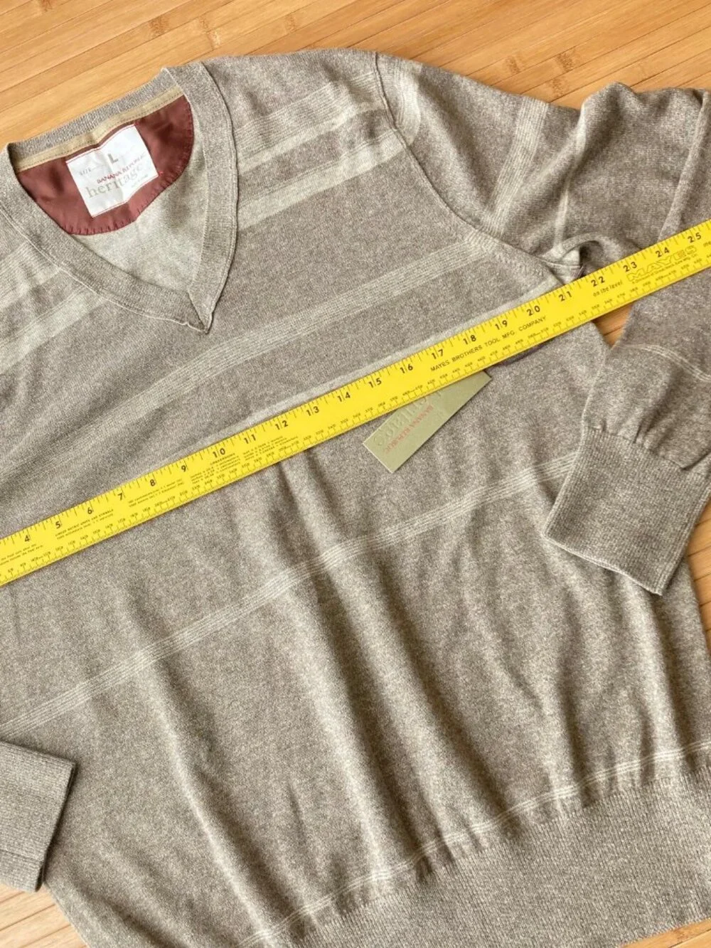 NWT Banana Republic Heritage Mens Sweater Striped V-Neck Large L Brown Cotton